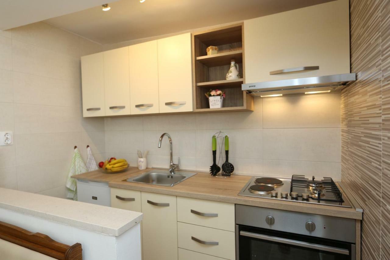 Apartment Damirk Polje  Exterior photo